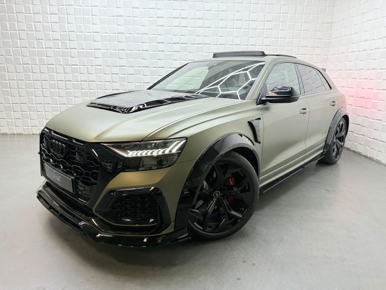 Foto van Audi RSQ8