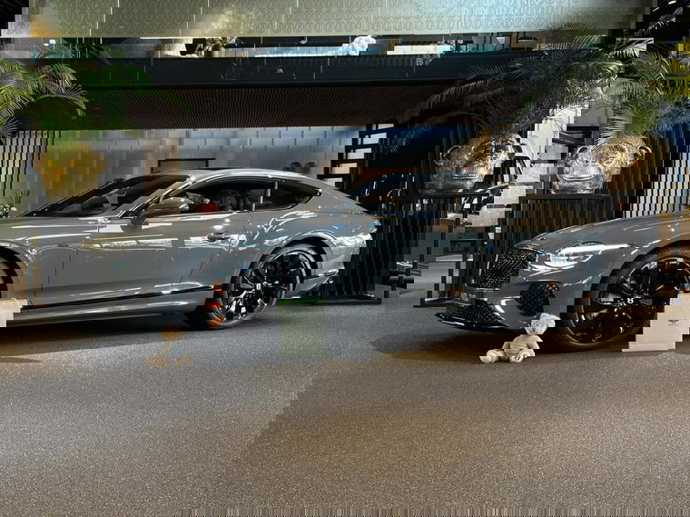 Foto van Bentley Continental GT