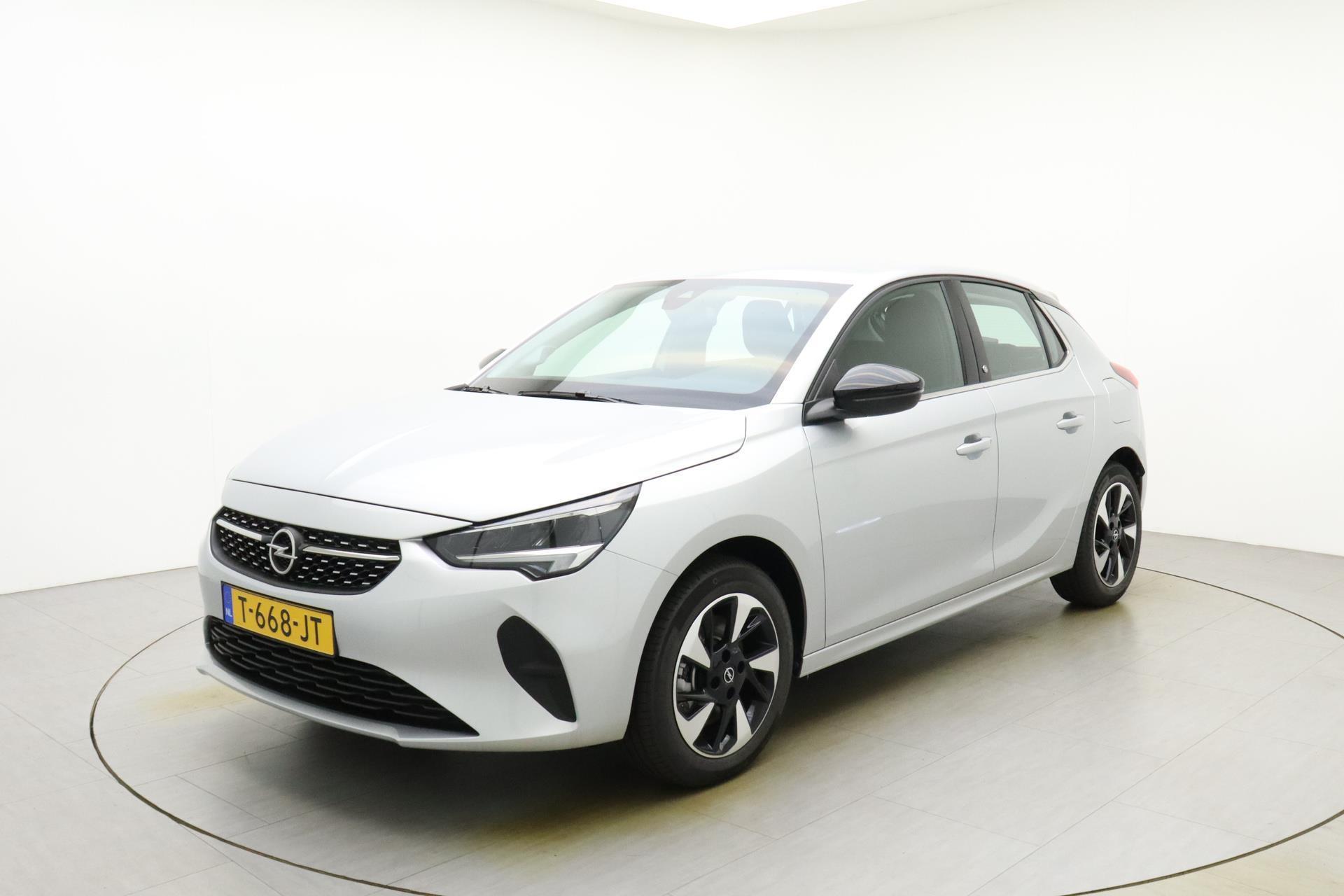 Foto van Opel CORSA-E