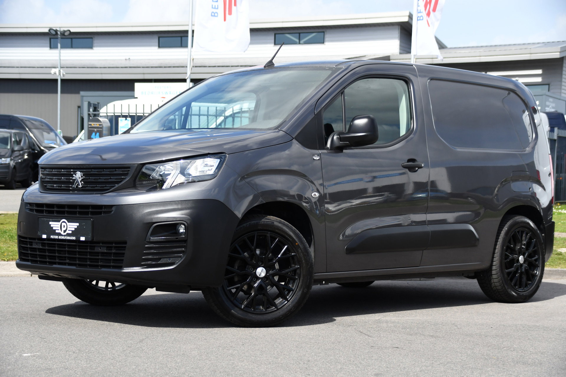 Foto van Peugeot Partner