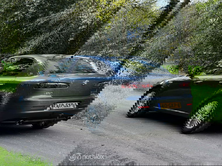 Alfa Romeo 159