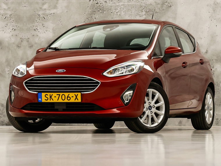 Ford Fiesta foto 1