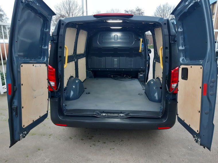 Mercedes-Benz eVito