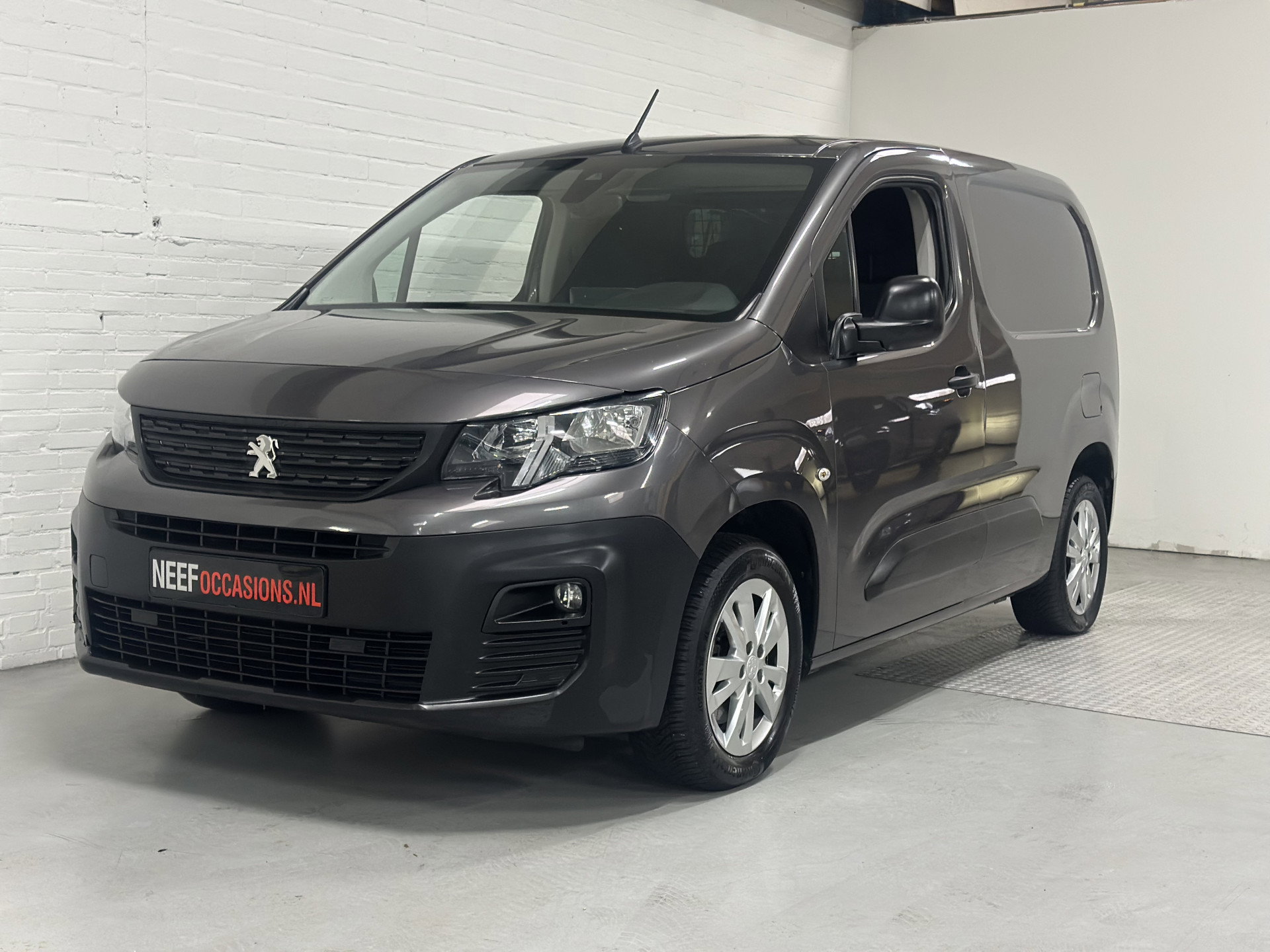 Foto van Peugeot Partner