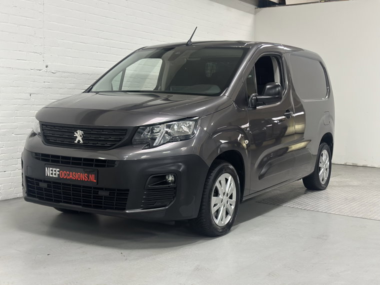 Foto van Peugeot Partner