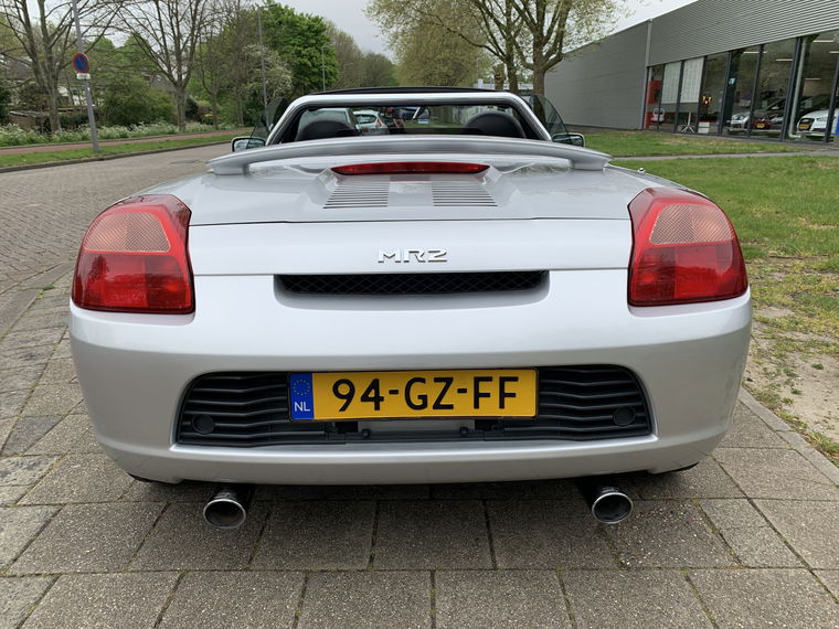 Toyota MR2