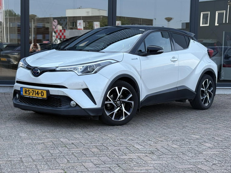 Toyota C-HR foto 1