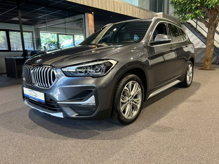 BMW X1 foto 1