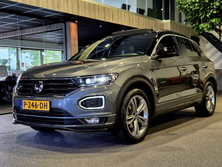 Volkswagen T-Roc foto 1