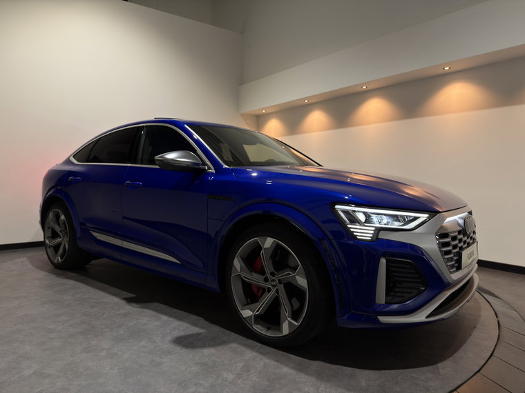 Foto van Audi Q8 Sportback e-tron
