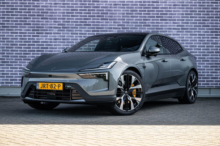 Foto van Polestar 4