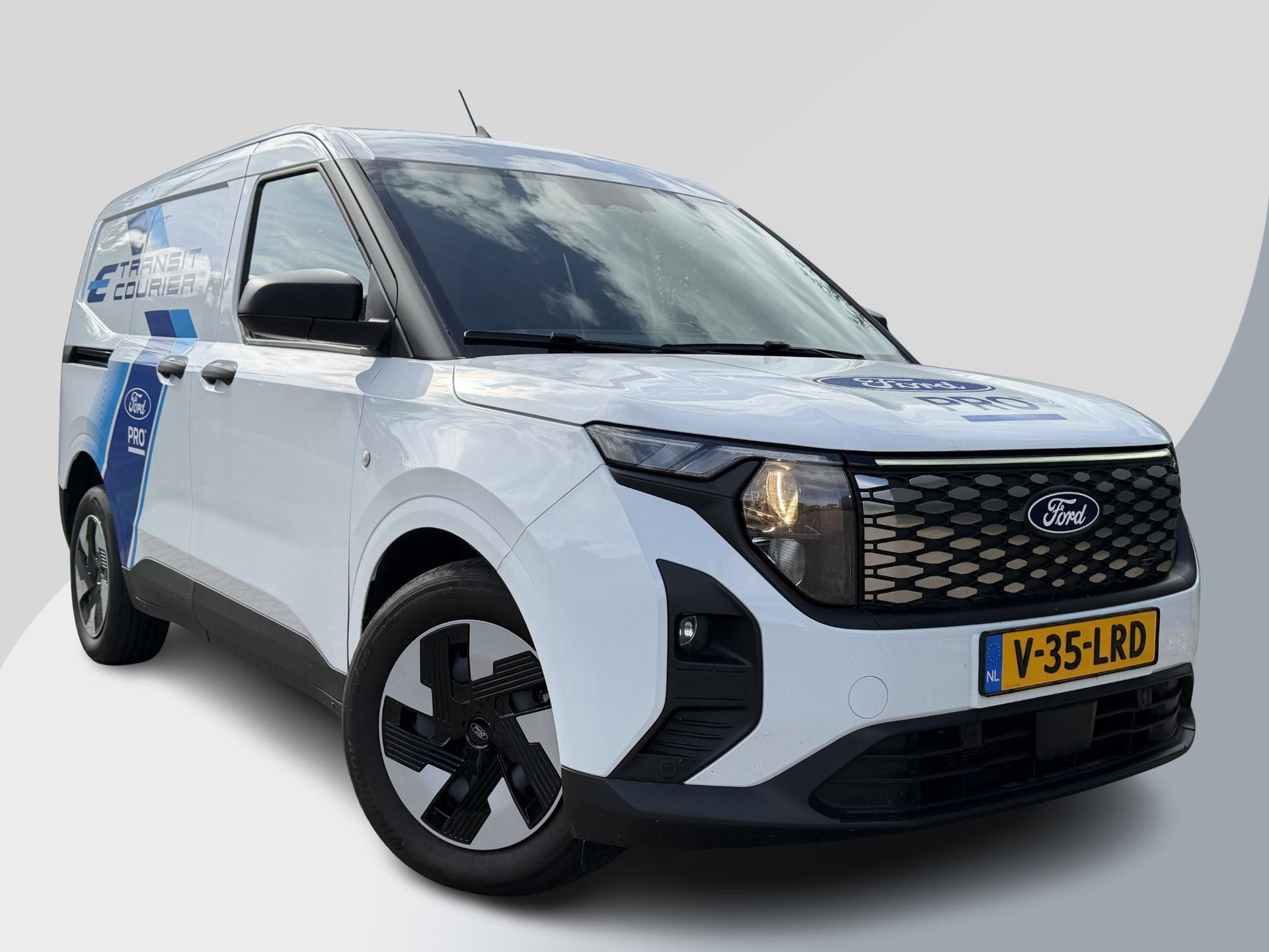 Foto van Ford E-Transit Courier