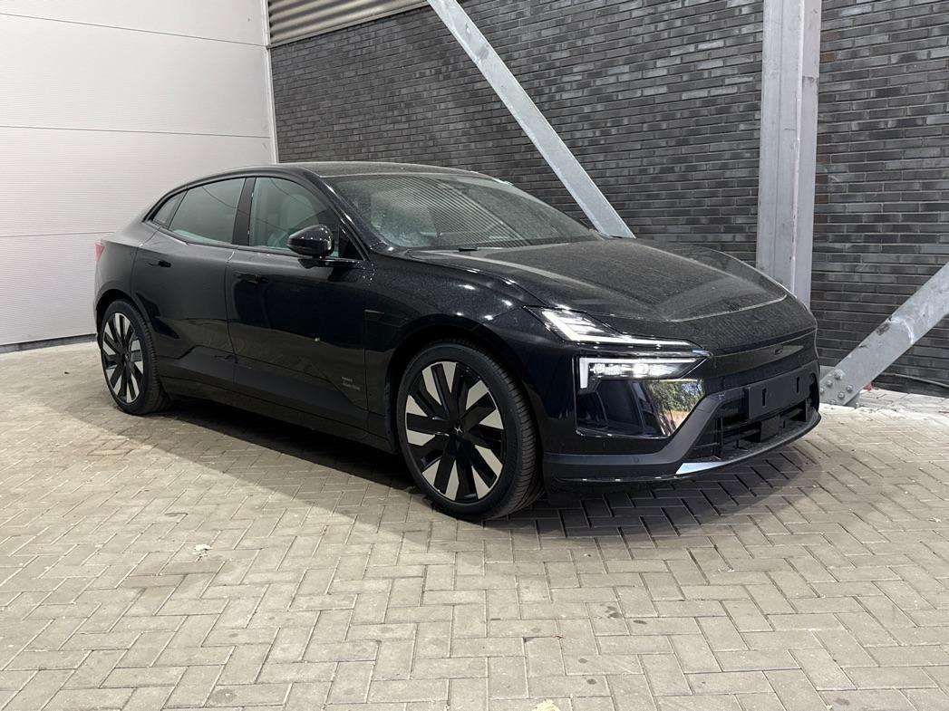 Foto van Polestar 4
