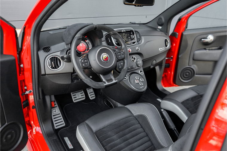 Abarth 595
