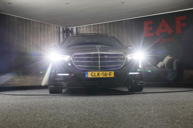 Mercedes-Benz S-Klasse