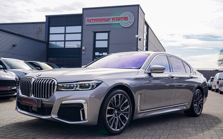 BMW 7 Serie foto 1