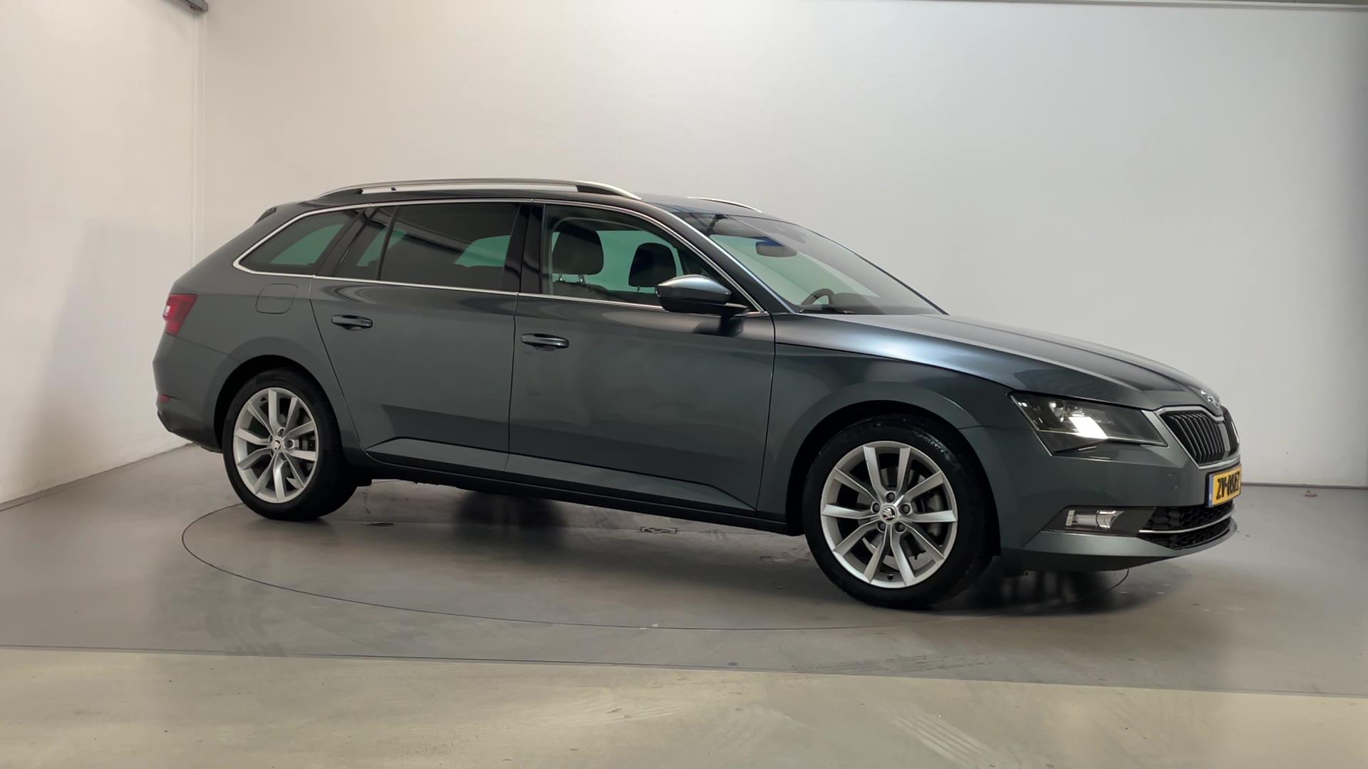 Foto van Škoda Superb