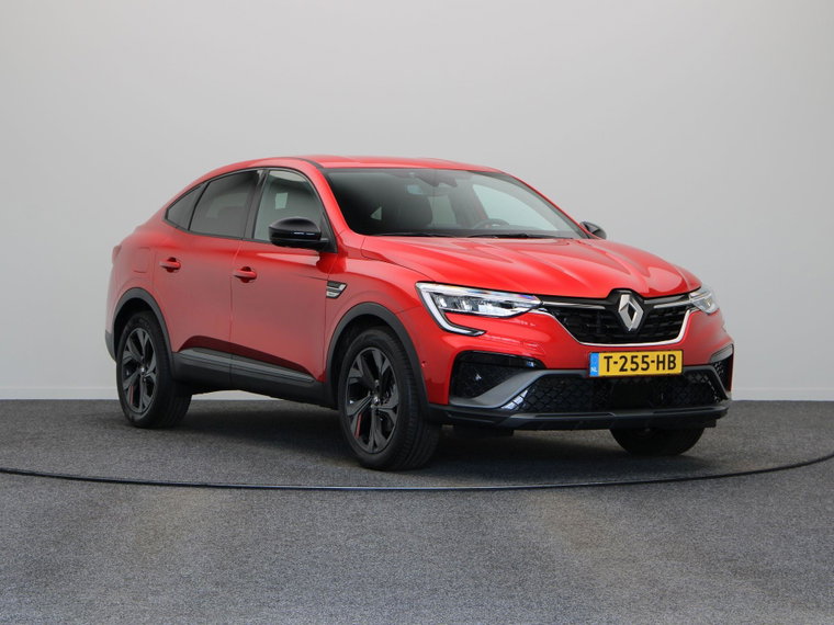 Renault Arkana foto 1