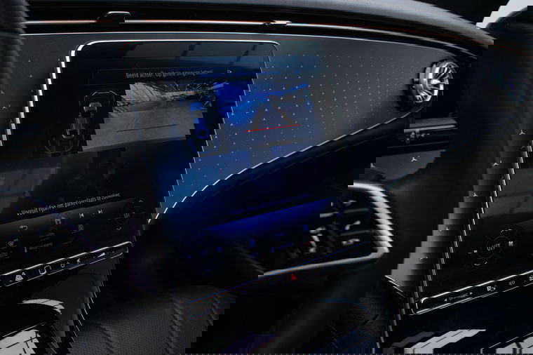 Mercedes-Benz EQE