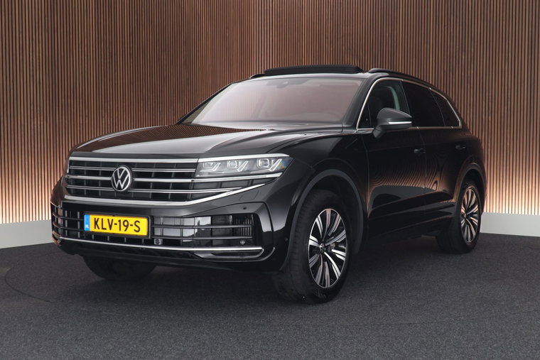 Volkswagen Touareg foto 1