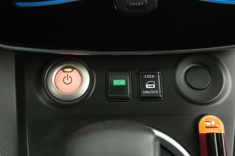 Nissan E-NV200