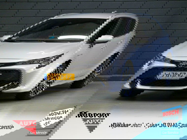 Toyota Corolla Touring Sports