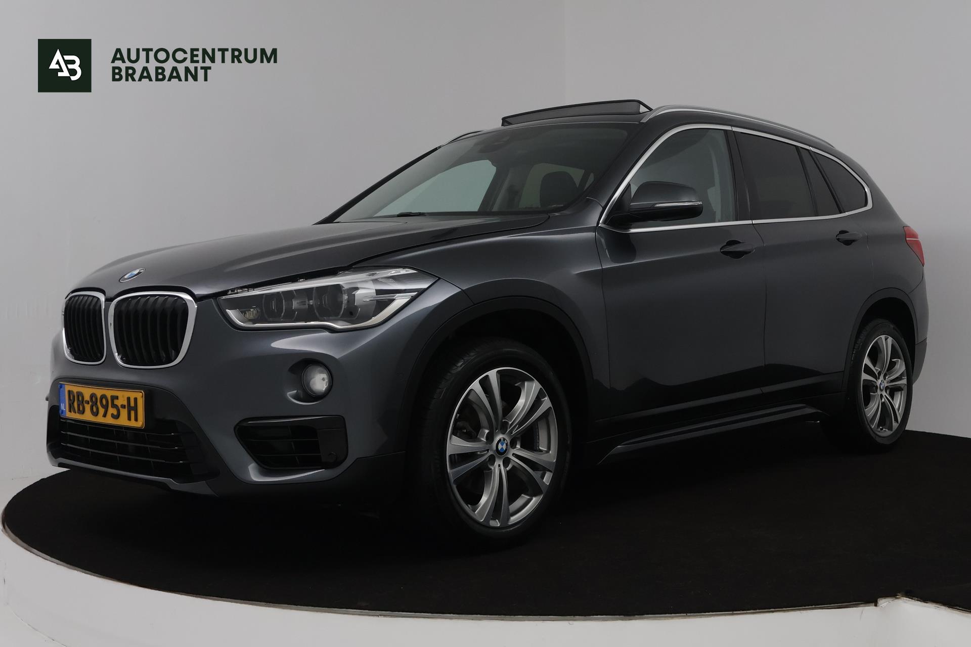 Foto van BMW X1