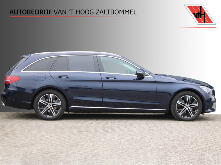 Mercedes-Benz C-Klasse foto 1