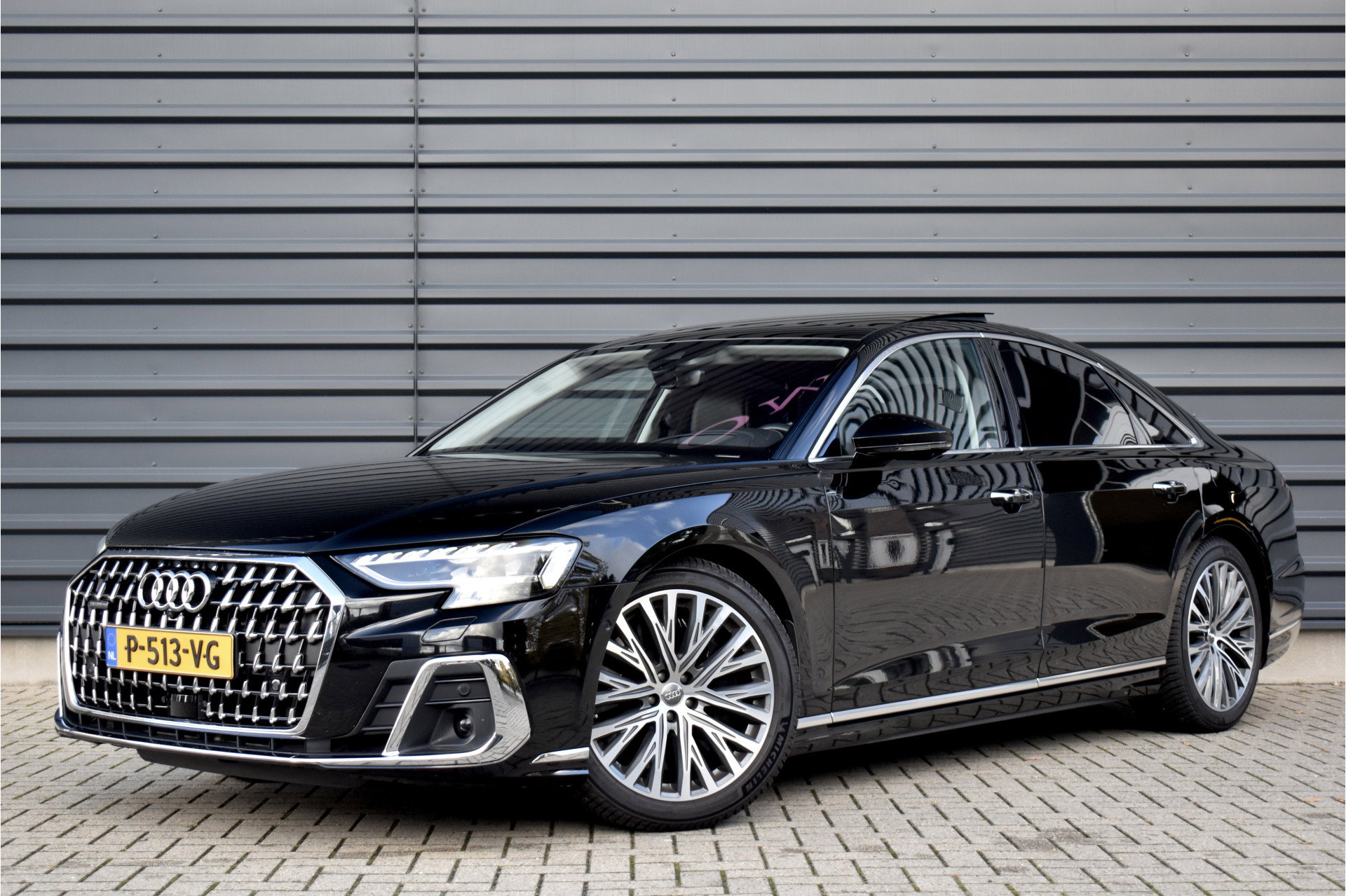 Foto van Audi A8