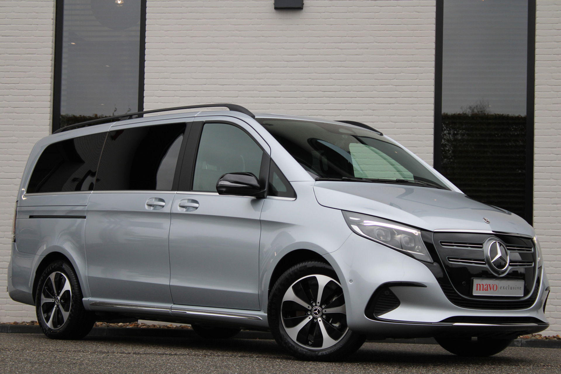 Foto van Mercedes-Benz EQV