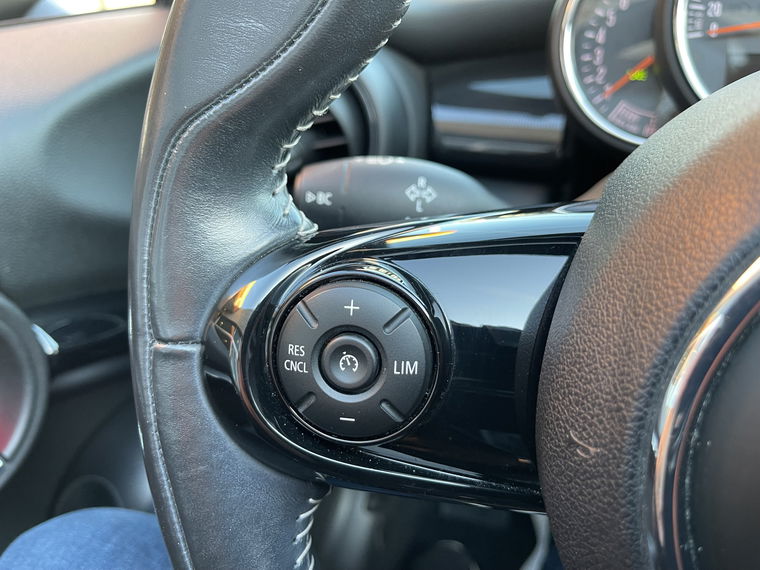 MINI Cabrio