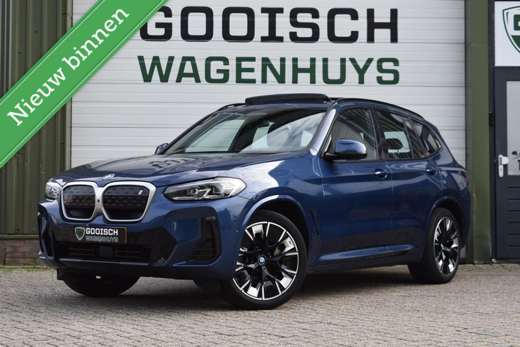 Foto van BMW iX3
