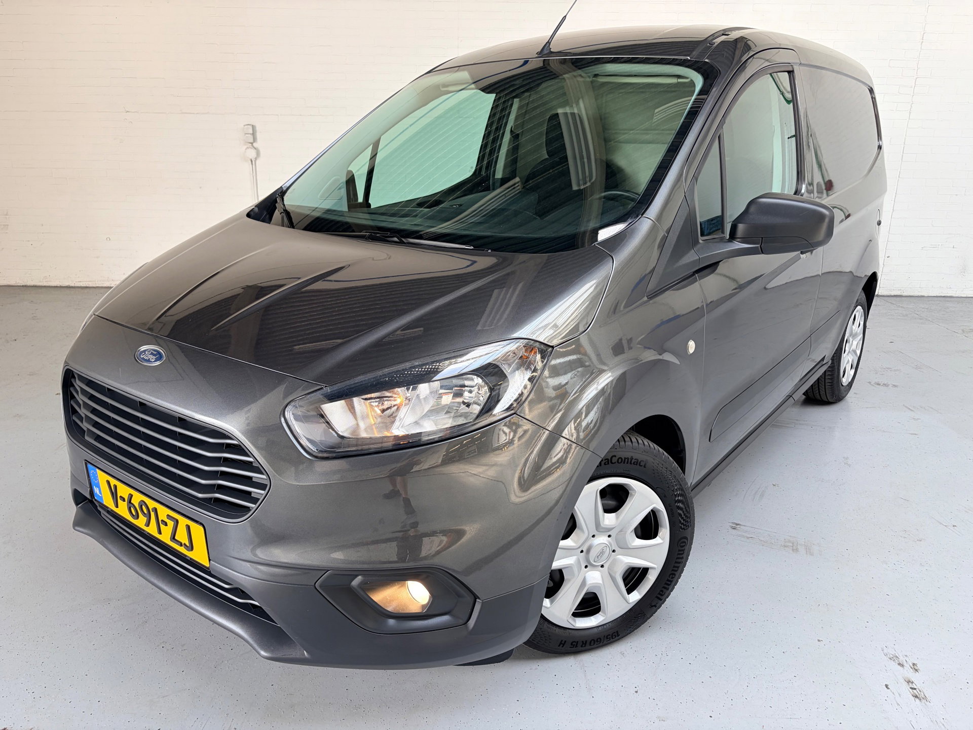 Foto van Ford Transit Courier