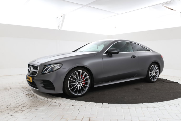 Mercedes-Benz E-Klasse foto 1