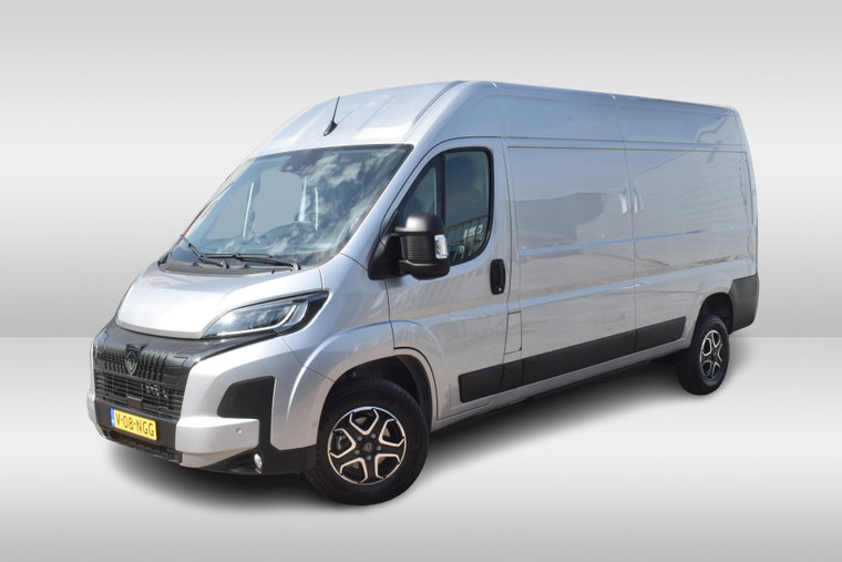 Foto van Peugeot e-Boxer