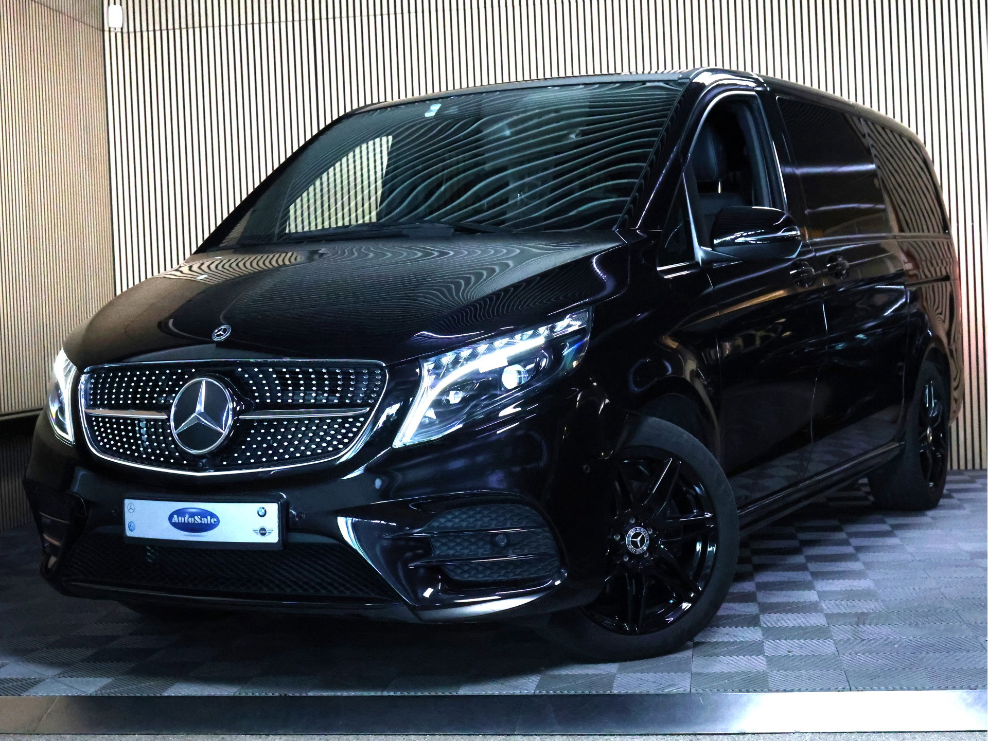 Foto van Mercedes-Benz V-Klasse