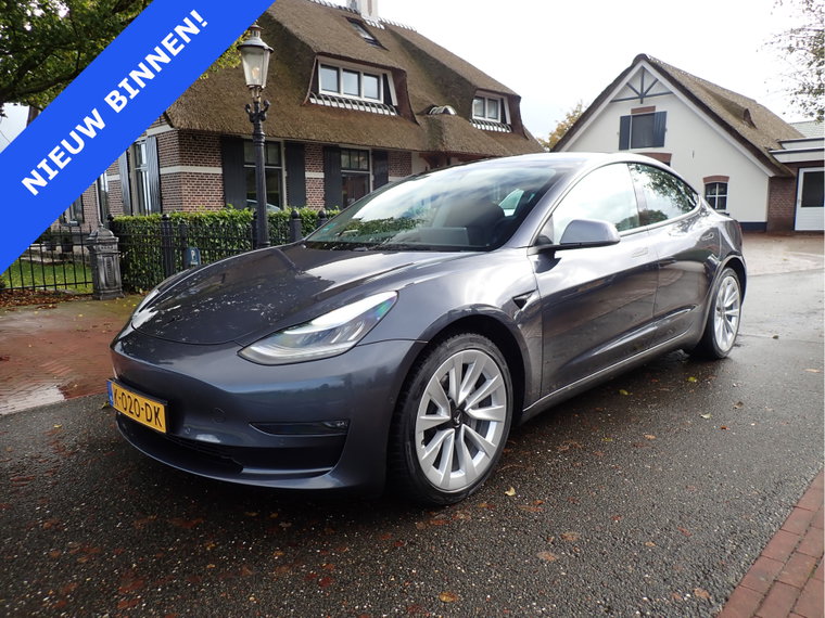 Tesla Model 3 Leasen