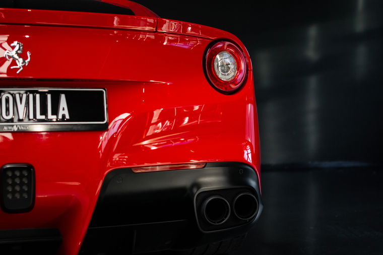 Ferrari F12