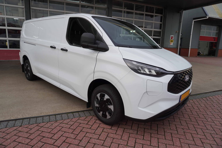 Foto van Ford E-Transit Custom