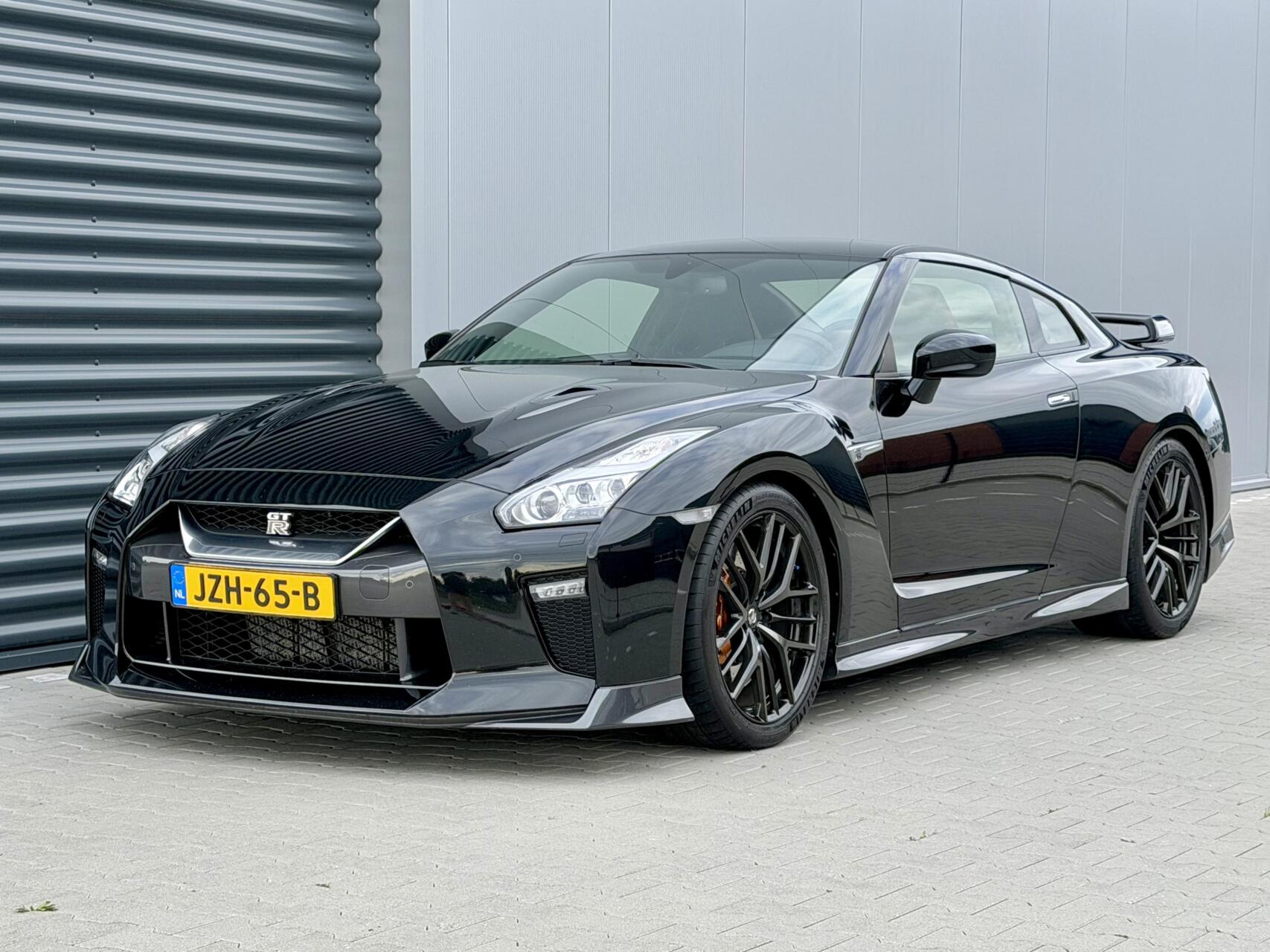 Foto van Nissan GT-R