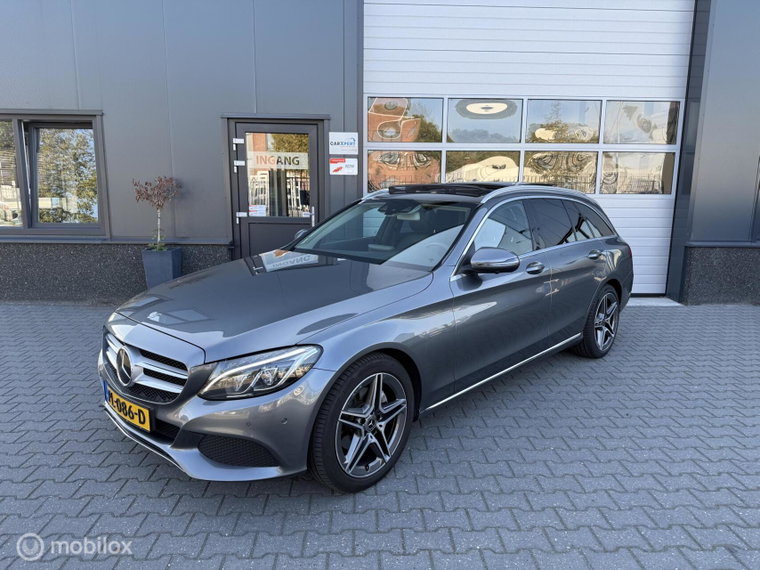 Foto van Mercedes-Benz C-Klasse