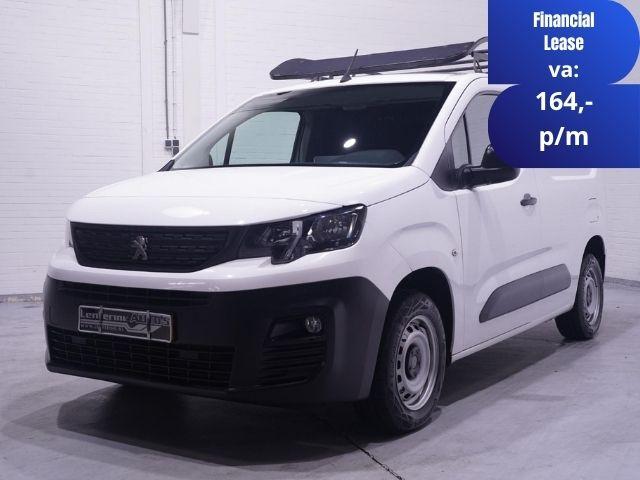Foto van Peugeot Partner