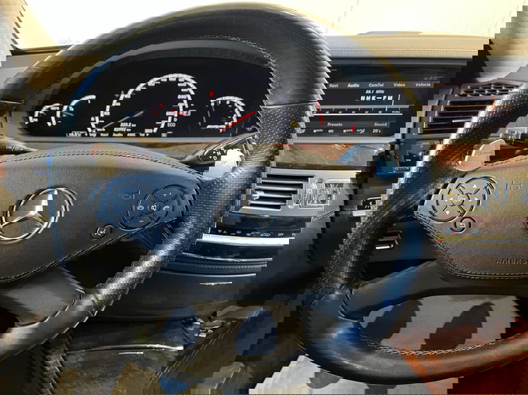 Mercedes-Benz S-Klasse