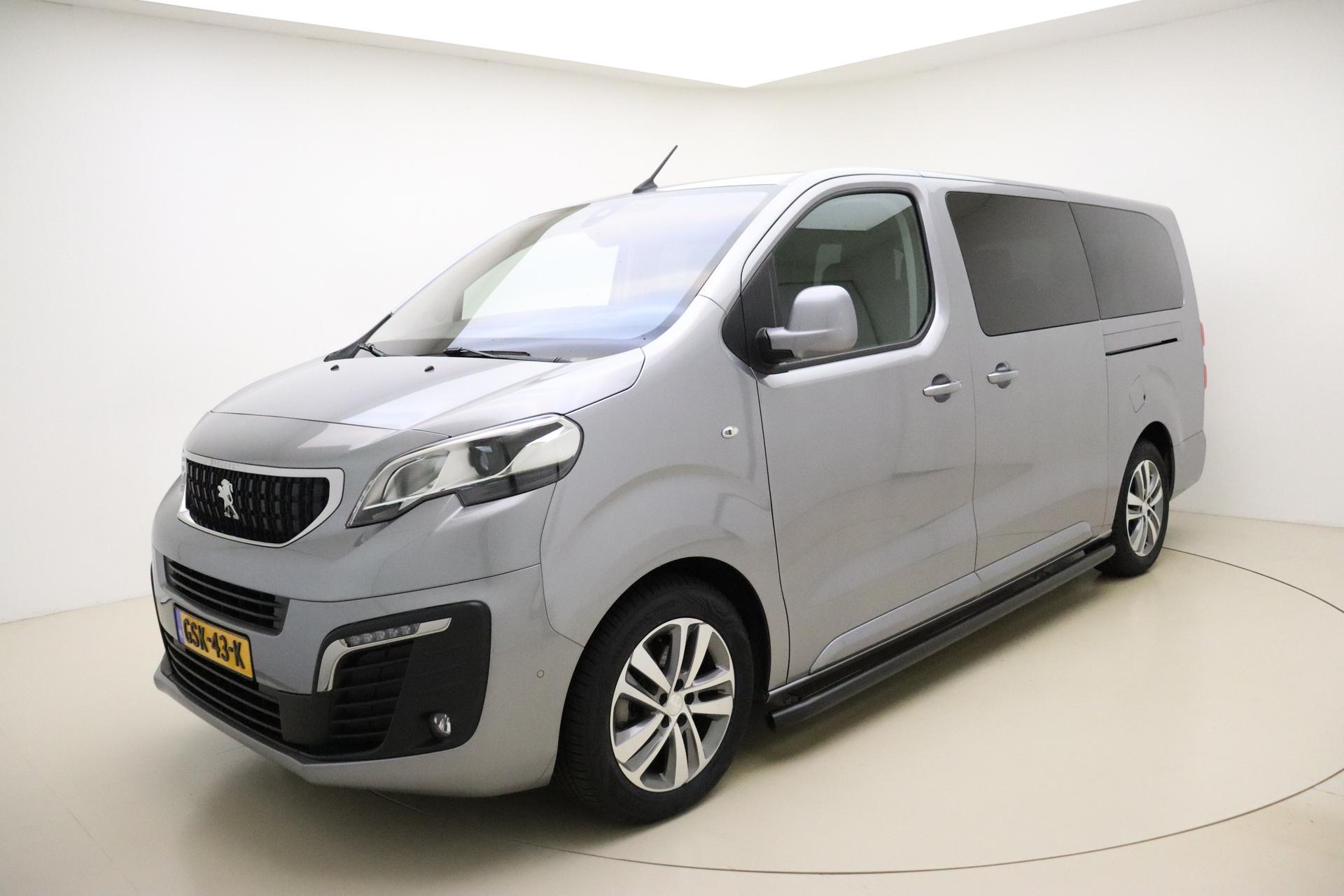 Foto van Peugeot Traveller