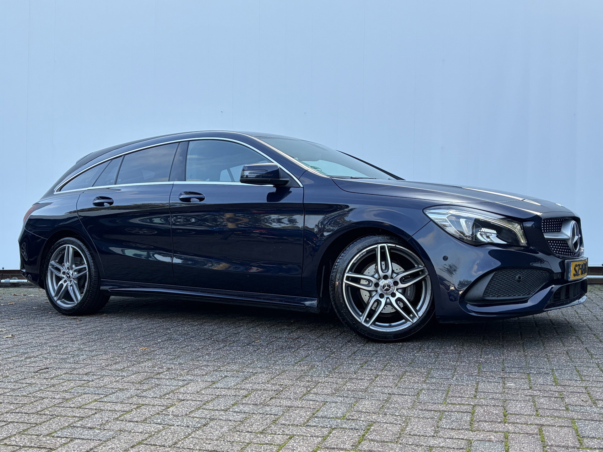Foto van Mercedes-Benz CLA