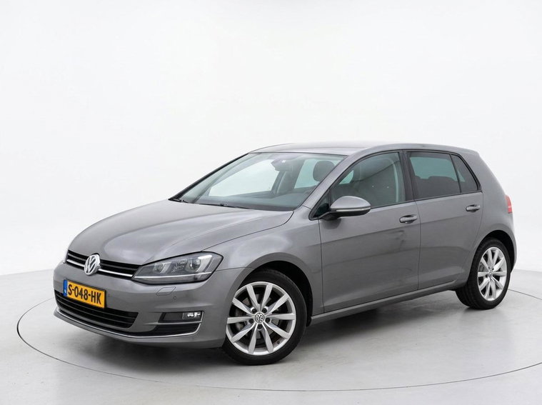 Volkswagen Golf foto 1