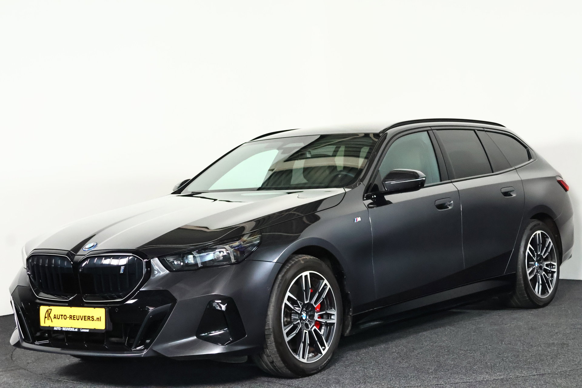 Foto van BMW i5