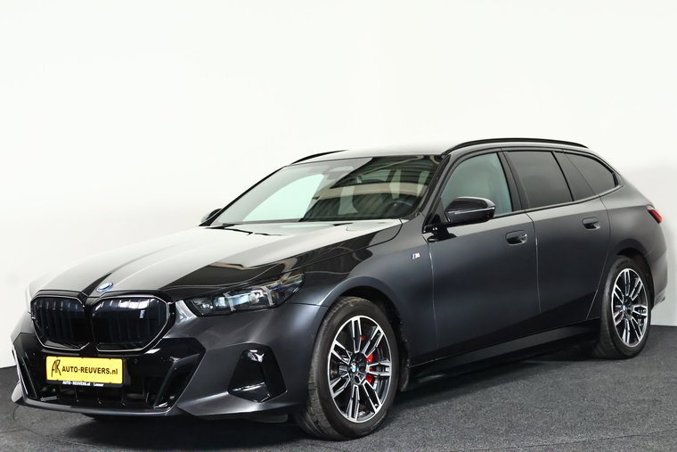 Foto van BMW i5