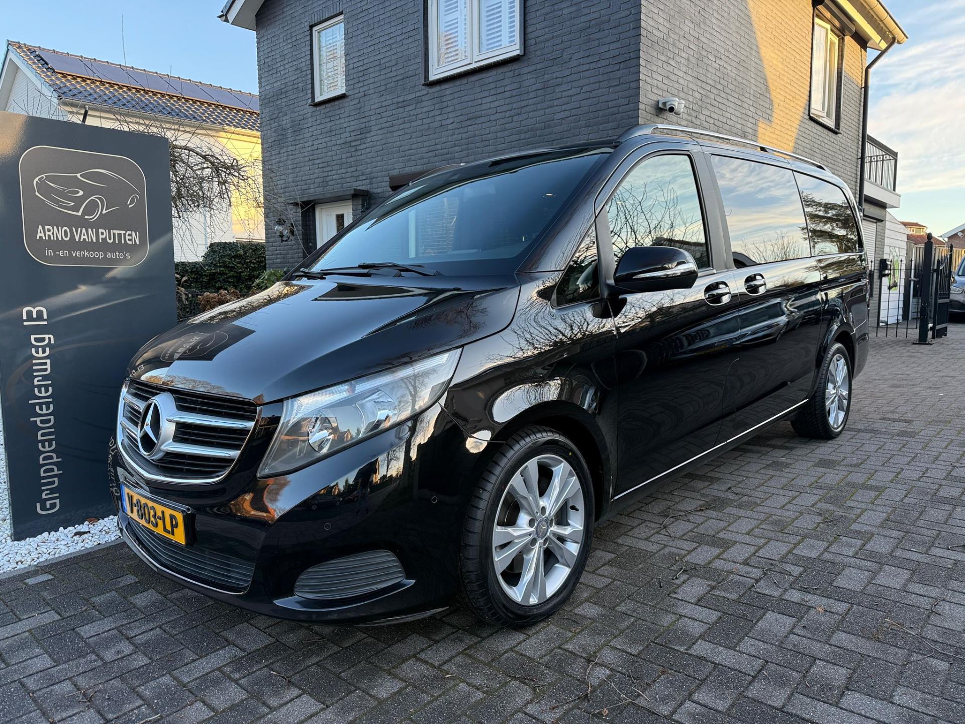Foto van Mercedes-Benz V-Klasse