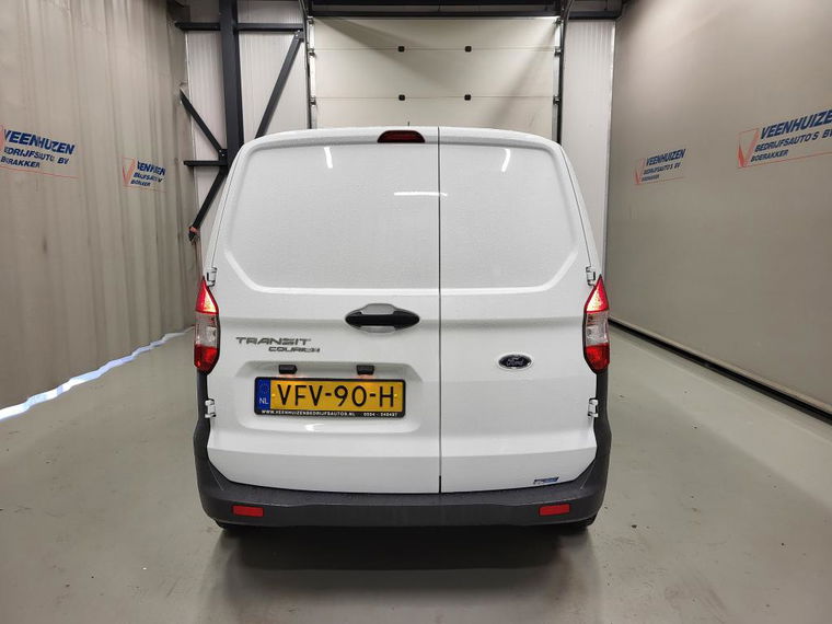Ford Transit Courier